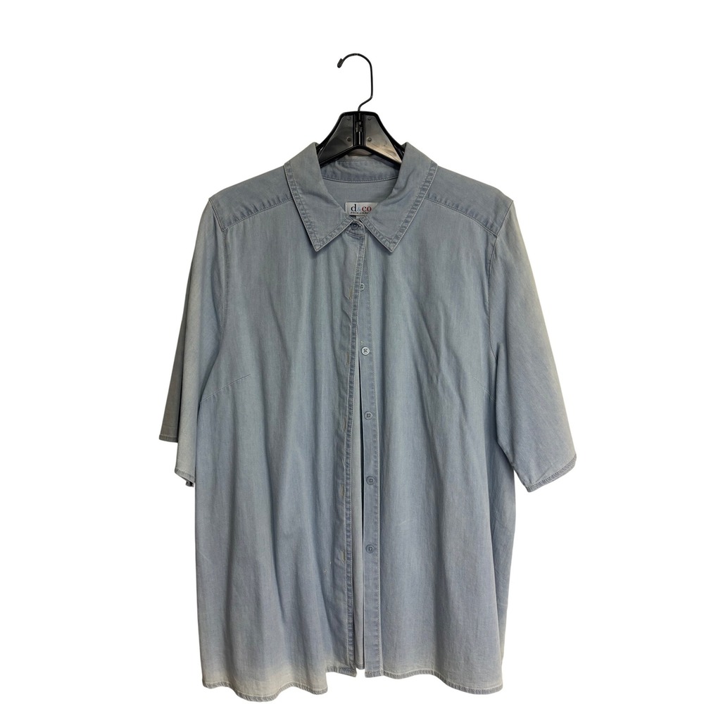 Susan Graver d&co Light Denim‎ Collared Short Sleeve Button Up, Women's Size XL